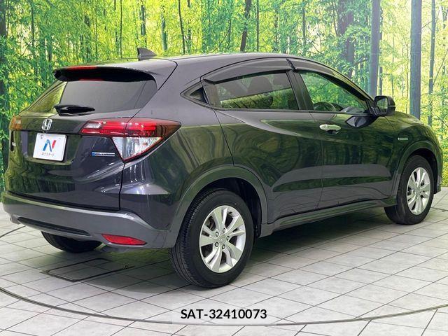 Honda VEZEL 2015-12 8102488-16