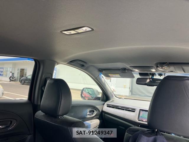 Honda VEZEL 2016-04 8102495-15