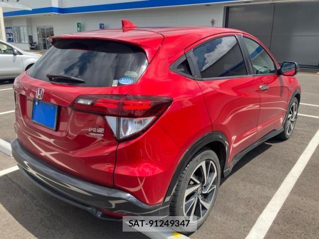 Honda VEZEL 2016-04 8102495-3