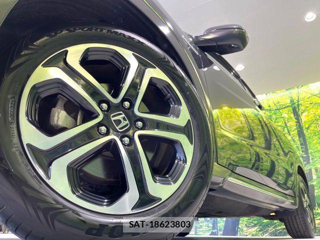 Honda VEZEL 2017-02 8132840-12