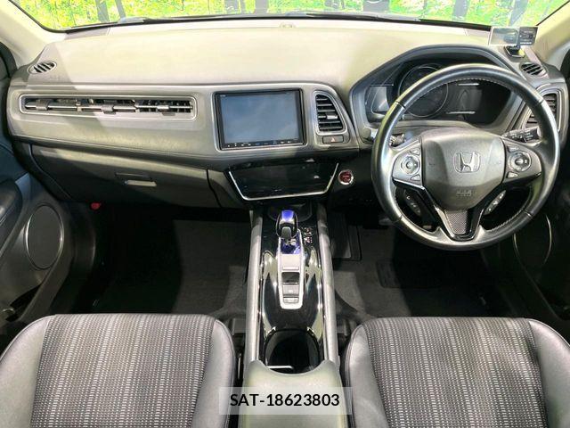 Honda VEZEL 2017-02 8132840-1