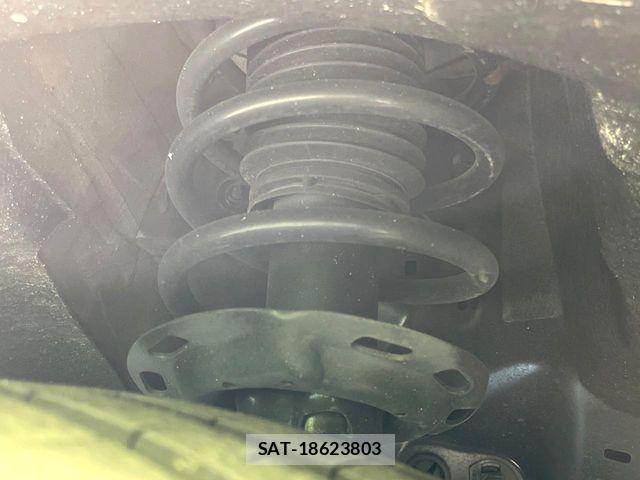Honda VEZEL 2017-02 8132840-19