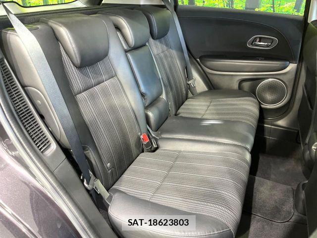 Honda VEZEL 2017-02 8132840-8