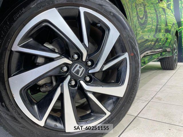 Honda VEZEL 2019-09 8132845-12