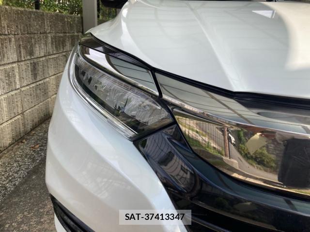 Honda VEZEL 2018-03 8132846-13