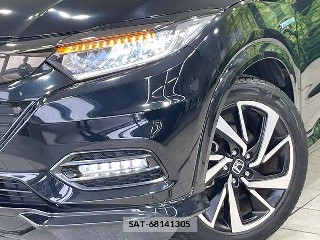 Honda VEZEL 2020-03 8132839-11