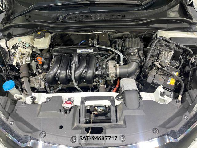 Honda VEZEL 2017-06 8146940-17