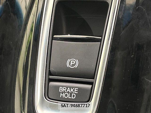 Honda VEZEL 2017-06 8146940-5