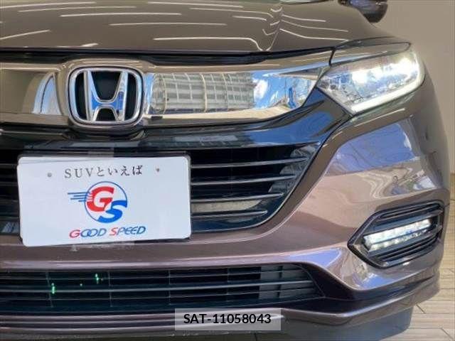 Honda VEZEL 2018-04 8146944-17