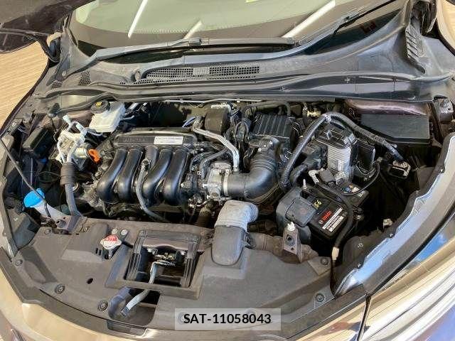 Honda VEZEL 2018-04 8146944-19