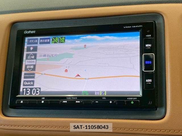 Honda VEZEL 2018-04 8146944-3