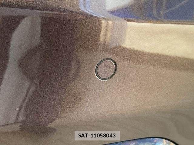 Honda VEZEL 2018-04 8146944-7