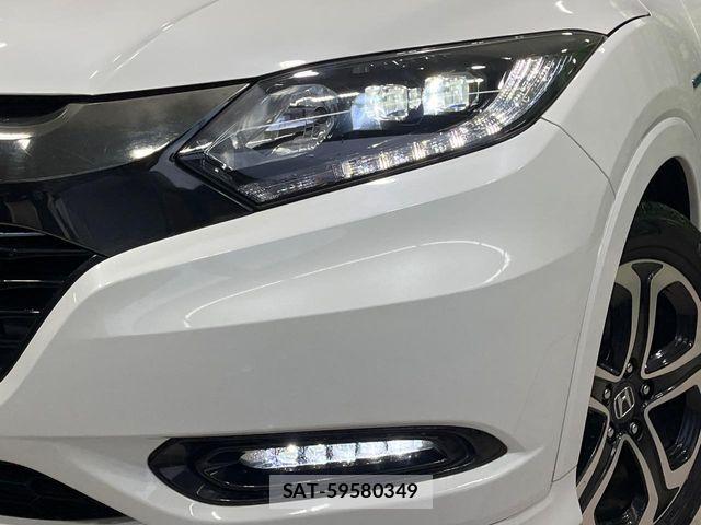 Honda VEZEL 2018-03 8146946-10