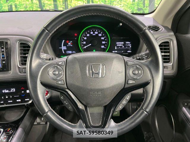 Honda VEZEL 2018-03 8146946-12