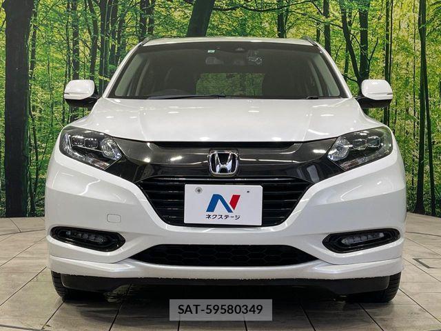 Honda VEZEL 2018-03 8146946-13