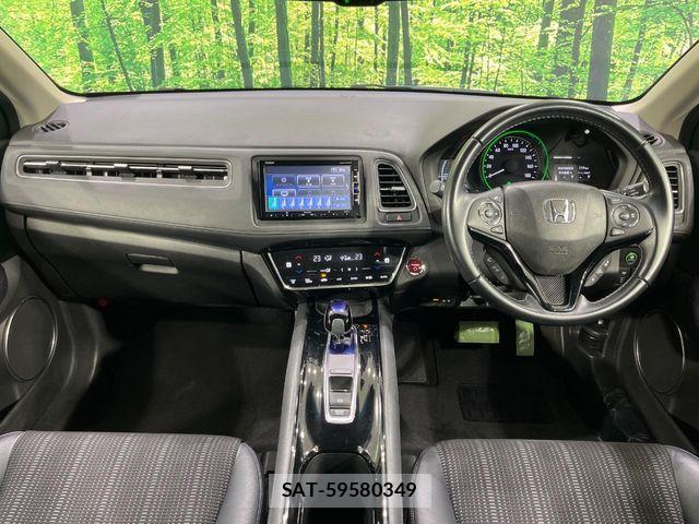 Honda VEZEL 2018-03 8146946-1