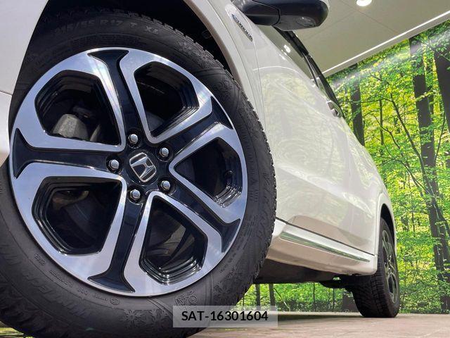 Honda VEZEL 2017-10 8146942-12