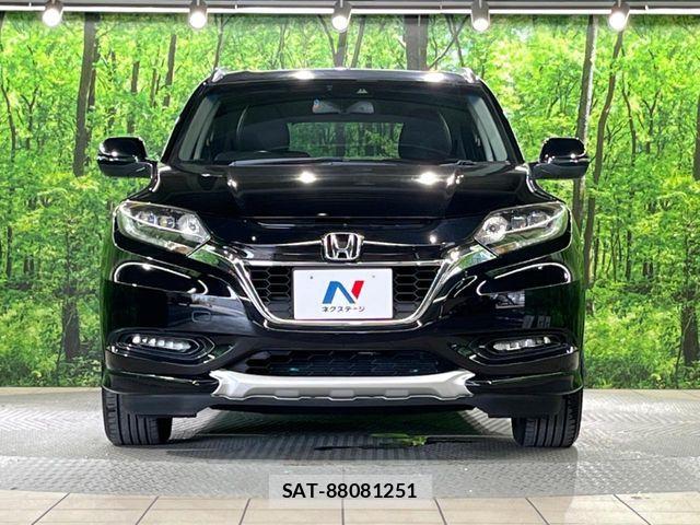 Honda VEZEL 2017-06 8146939-13