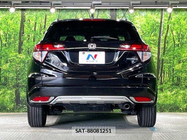 Honda VEZEL 2017-06 8146939-14