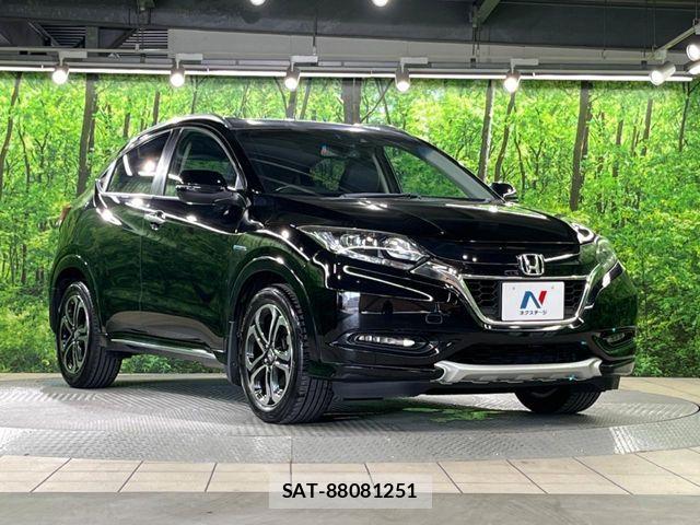 Honda VEZEL 2017-06 8146939-15