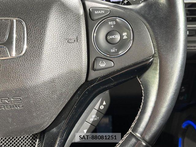Honda VEZEL 2017-06 8146939-5
