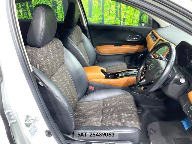 Honda VEZEL 2017-05 8146945-9