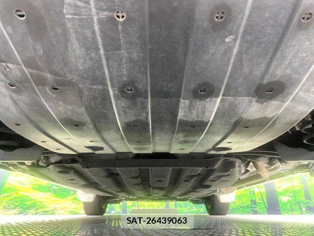 Honda VEZEL 2017-05 8146945-18