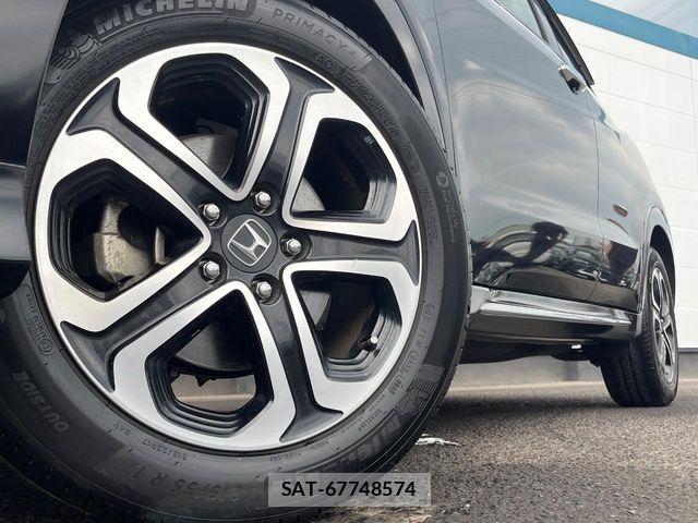 Honda VEZEL 2016-06 8210858-12
