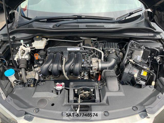Honda VEZEL 2016-06 8210858-17