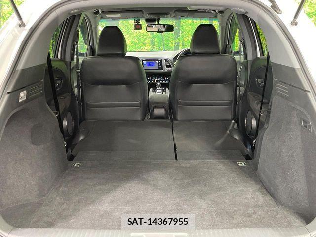 Honda VEZEL 2016-04 8210856-10