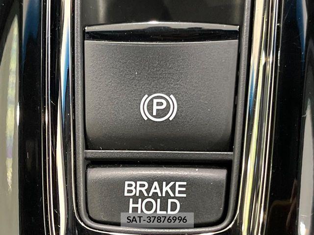 Honda VEZEL 2017-11 8210859-6