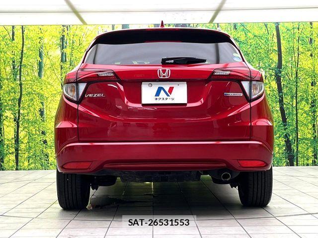 Honda VEZEL 2017-11 8210857-14