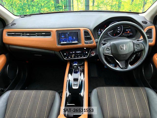 Honda VEZEL 2017-11 8210857-1