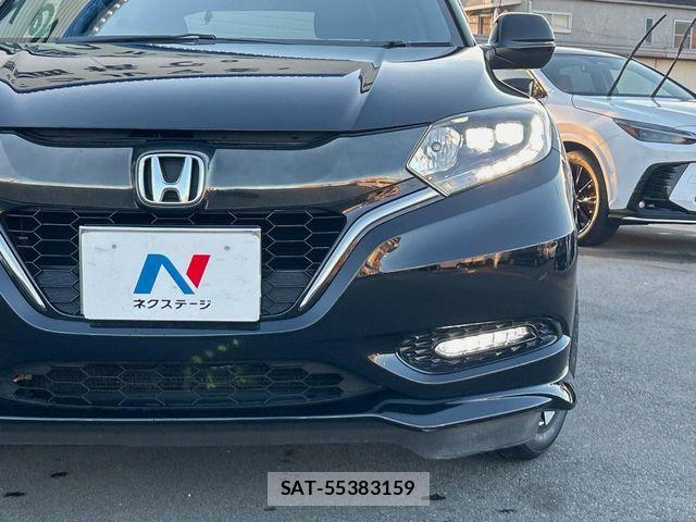Honda VEZEL 2017-02 8210861-12