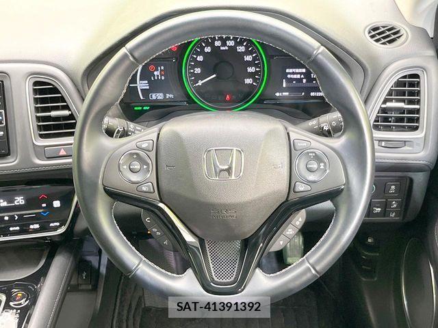 Honda VEZEL 2019-09 8210854-10