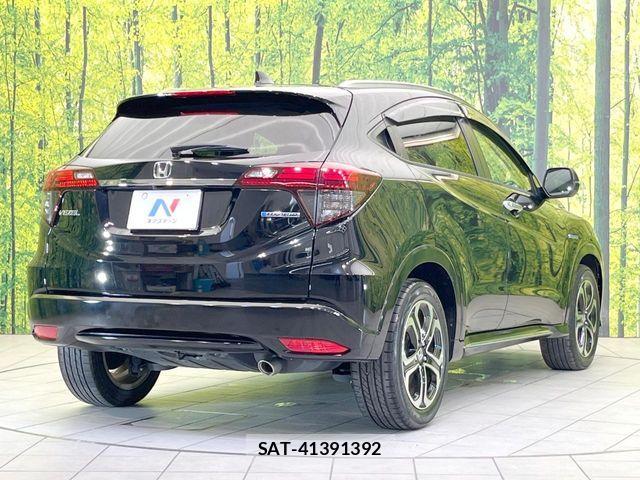Honda VEZEL 2019-09 8210854-16