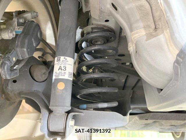 Honda VEZEL 2019-09 8210854-19