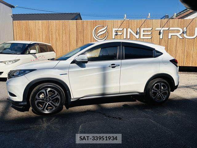 Honda VEZEL 2017-11 8210860-18