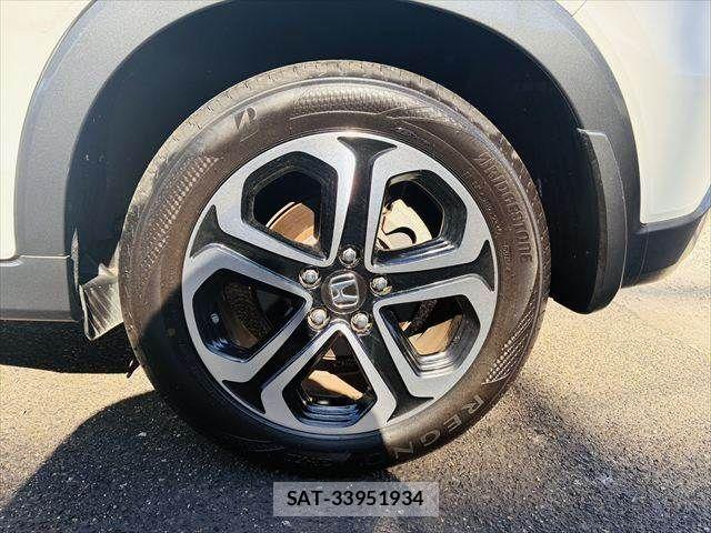 Honda VEZEL 2017-11 8210860-26