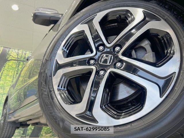 Honda VEZEL 2019-12 8210855-12