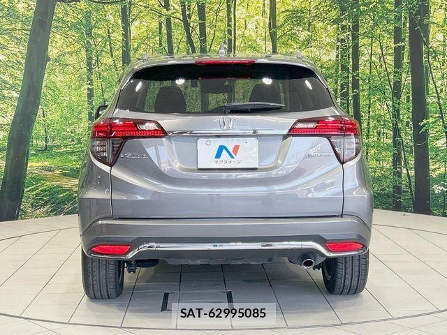 Honda VEZEL 2019-12 8210855-14