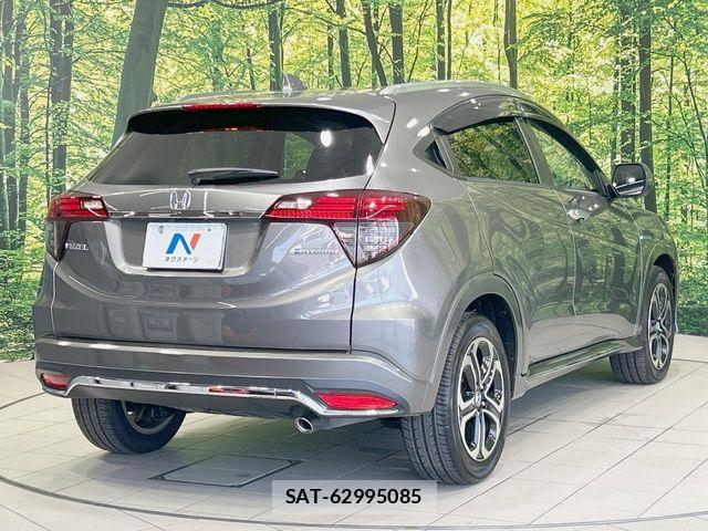 Honda VEZEL 2019-12 8210855-16