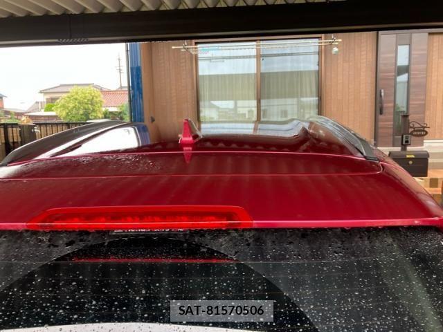 Honda VEZEL 2018-01 8232273-5