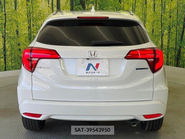 Honda VEZEL 2017-09 8232269-15