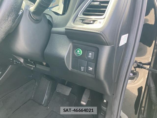 Honda VEZEL 2017-11 8232275-14