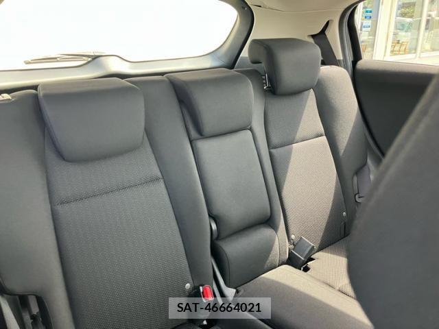 Honda VEZEL 2017-11 8232275-15