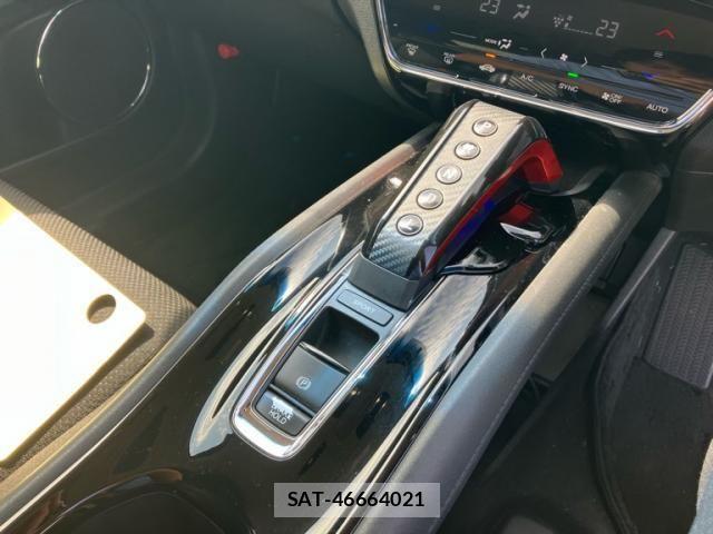 Honda VEZEL 2017-11 8232275-20