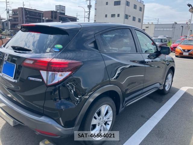 Honda VEZEL 2017-11 8232275-5