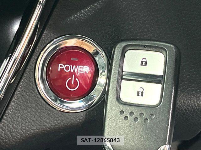 Honda VEZEL 2016-04 8232271-8