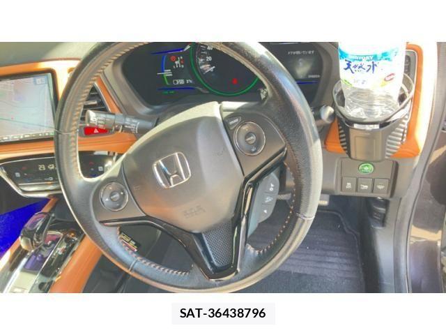 Honda VEZEL 2014-01 8232274-12